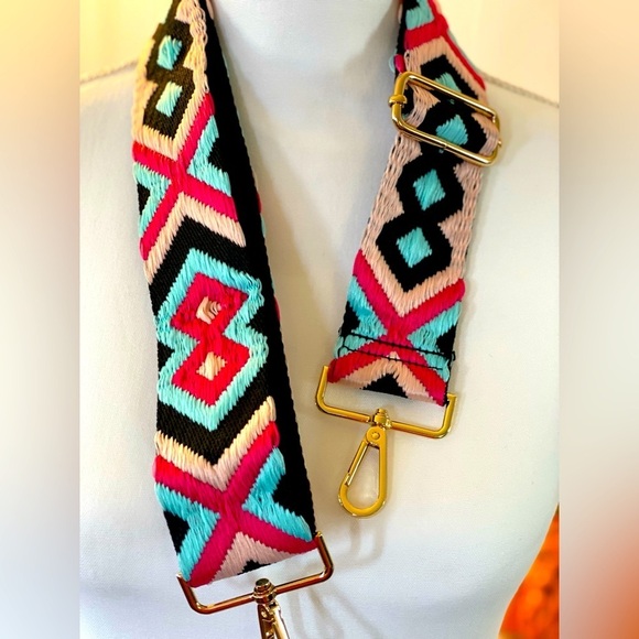 NEW Crossbody Strap for any Bag in Aqua Geo 💗🖤 - Picture 2 of 9